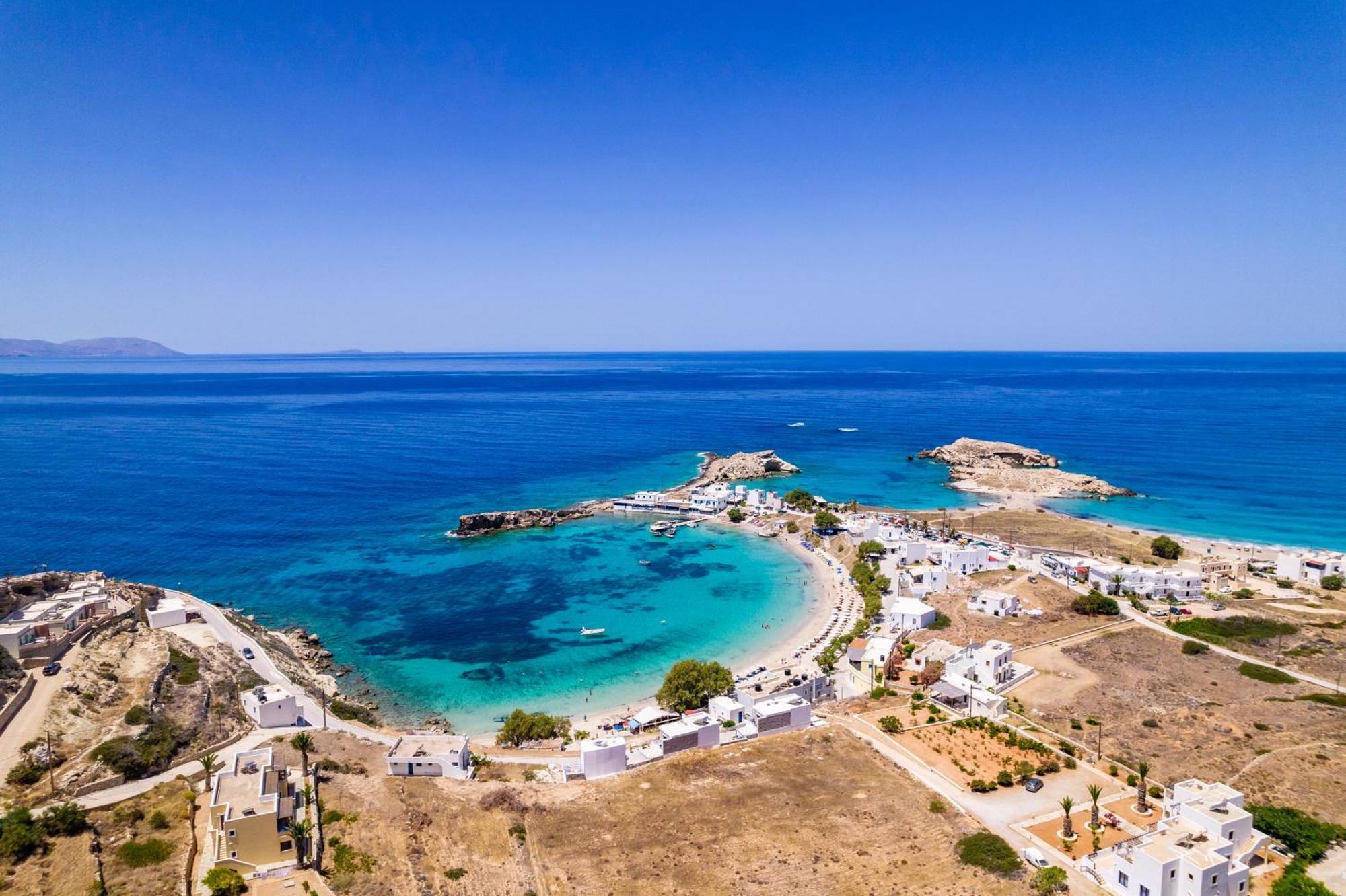 Отель Sun Week Bay Лефкос-Карпату Экстерьер фото